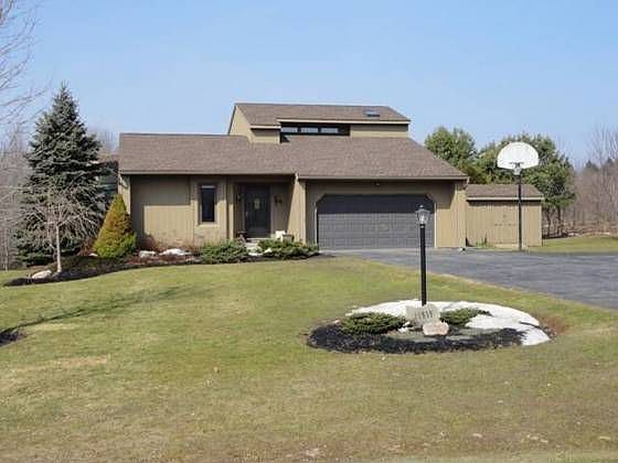1st image of 11519 Misty Meadows Dr
