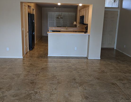5th image of 7223 E Fairview Ave