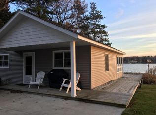 21 Piney Rd, Manistee, MI 49660