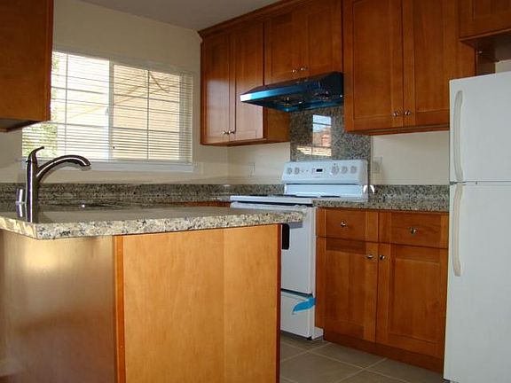 4th image of 19450 Richwood Ct