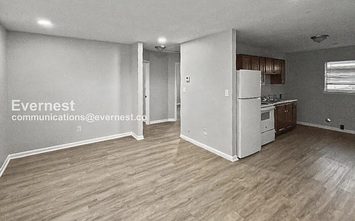 1024 4th Ave W #B — Photo 4