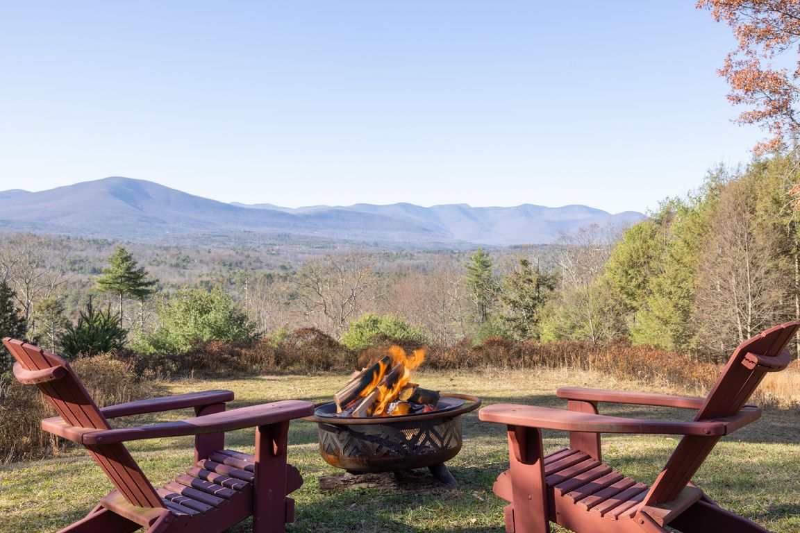 next background image