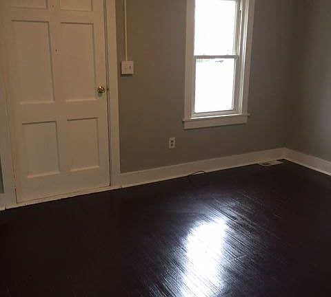 397 Upper Oak Wood Ave Apt A 2