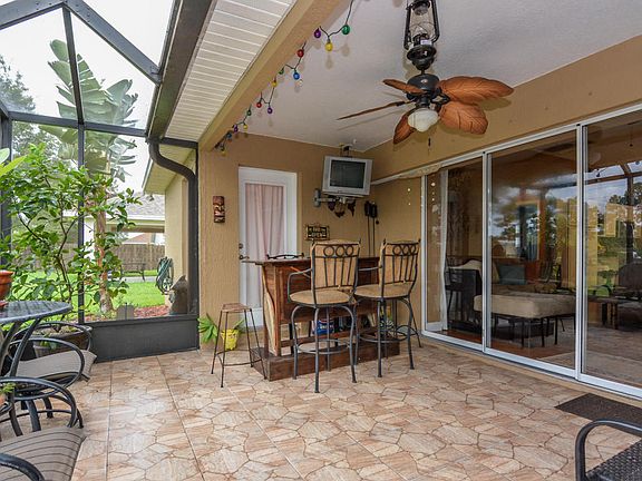 2nd image of 3816 La Flor Dr