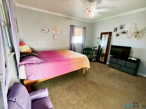 4th image of 2613 N Northwest Dr