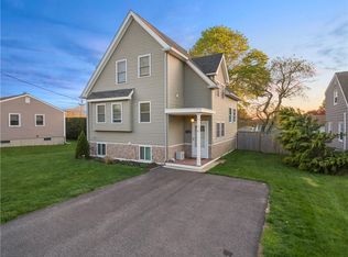 3 Milwaukee Ave, Warren, RI 02885