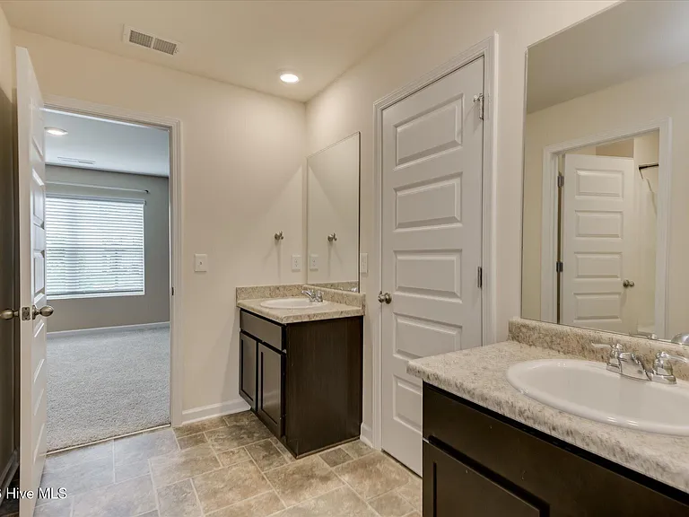 1147 Sims Dr — Photo 39