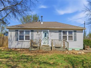 206 E Alberta St, Mc Louth, KS 66054