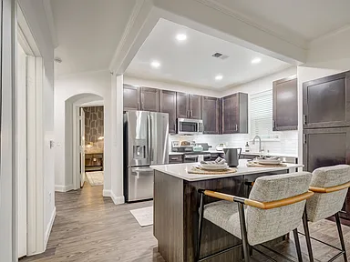 La Villita Lakeside and Landings