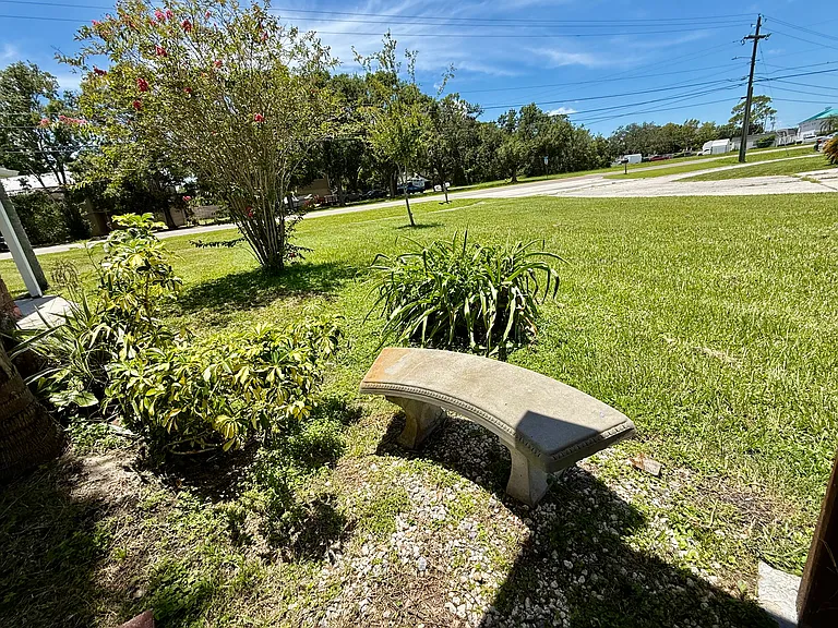 804 W Saint Petersburg Dr #804 — Photo 4