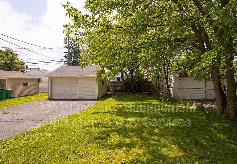 5120 Clement Ave — Photo 26