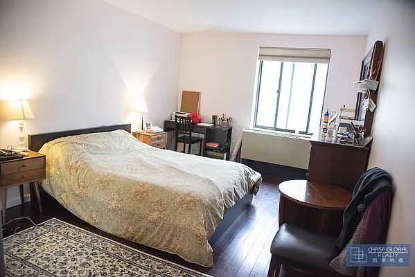 Rented by Chase Global Realty Corp | media 12