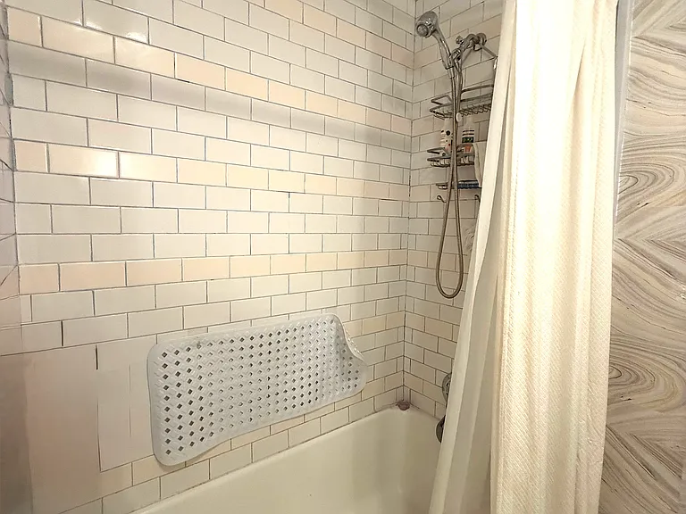 1824 Tamworth Dr — Photo 19