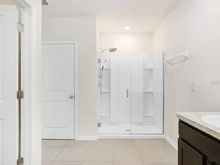 3044 Suncoast Plains Dr — Photo 25