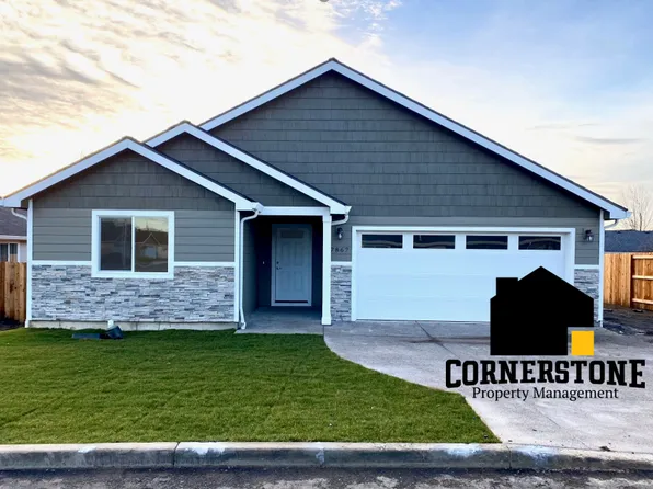 7867 Cadence Ln, White City, OR 97503