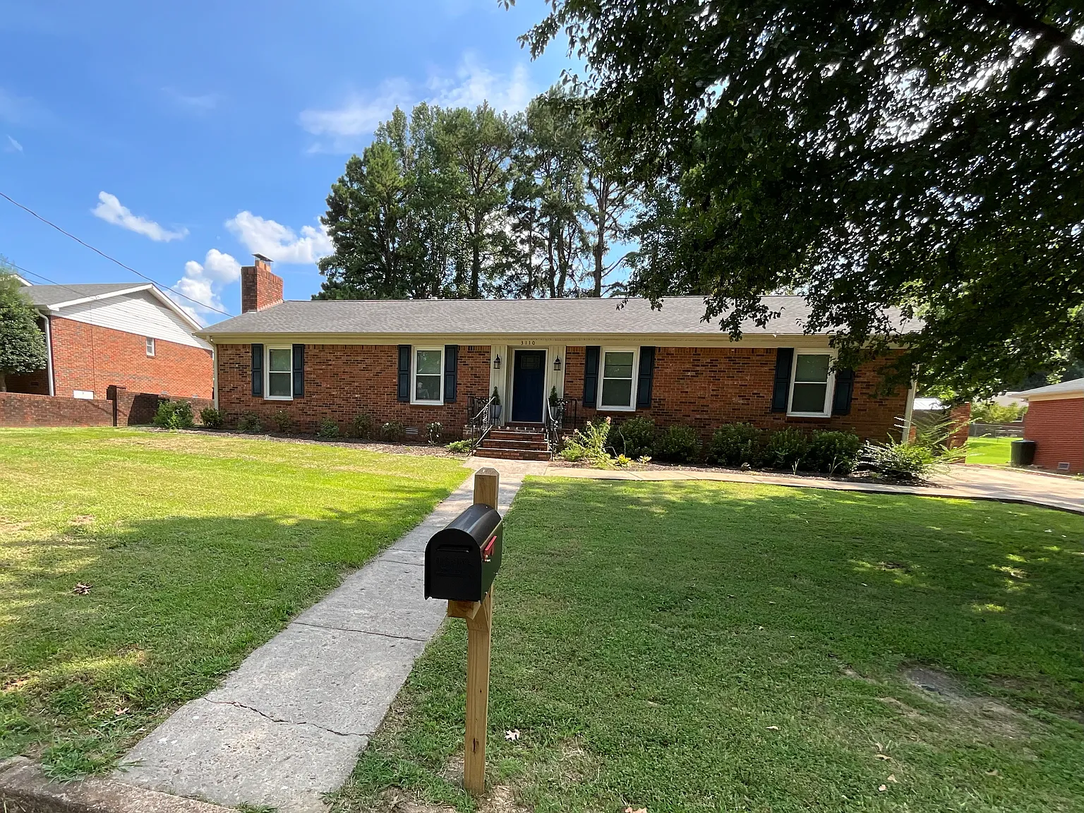 4 bed, 2547 sqft, $1,800 — Photo 1