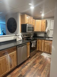 2 Davenport Cir, Bath, ME, 04530