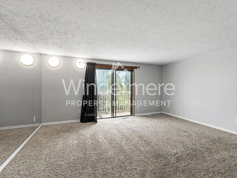 6622 E 15th Ave — Photo 15