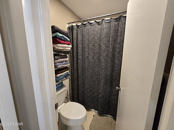5th image of 107 Keystone Hills Rd APT 404