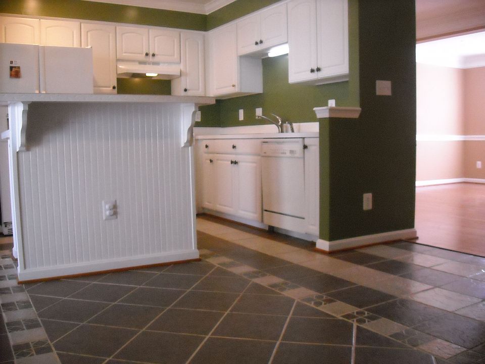 4078 Jasper Loop, Dumfries, VA 22025 Zillow