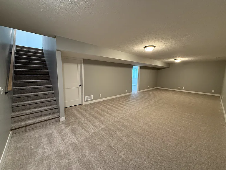 4401 W Frazier Dr — Photo 16