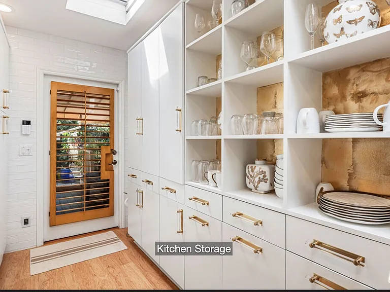 9060 Harland Ave — Photo 10