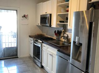 324 70th St #1, Guttenberg, NJ 07093