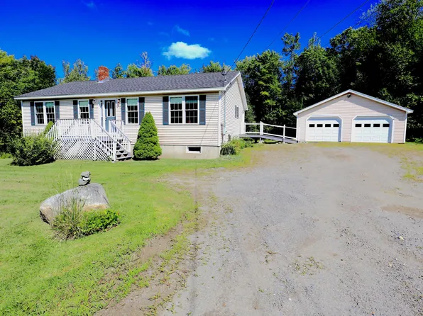 197 Bartlett Road, Sidney, ME 04330