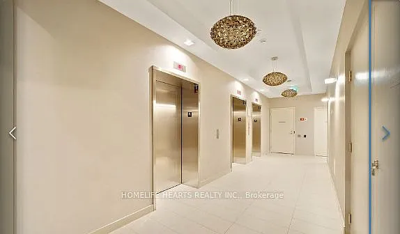 20 Meadowglen Pl E #822 — Photo 33