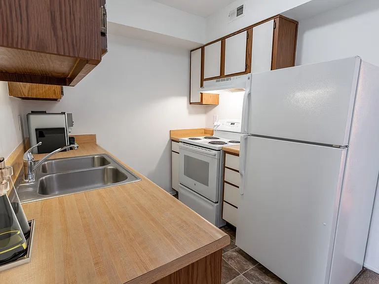 Tymberwood Trace Apartments — Photo 14