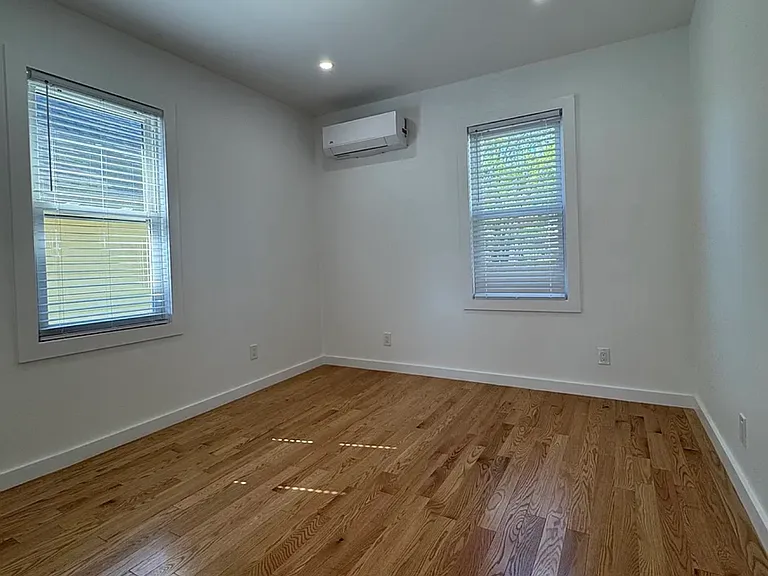 77 Chauncey Ave #2 — Photo 4
