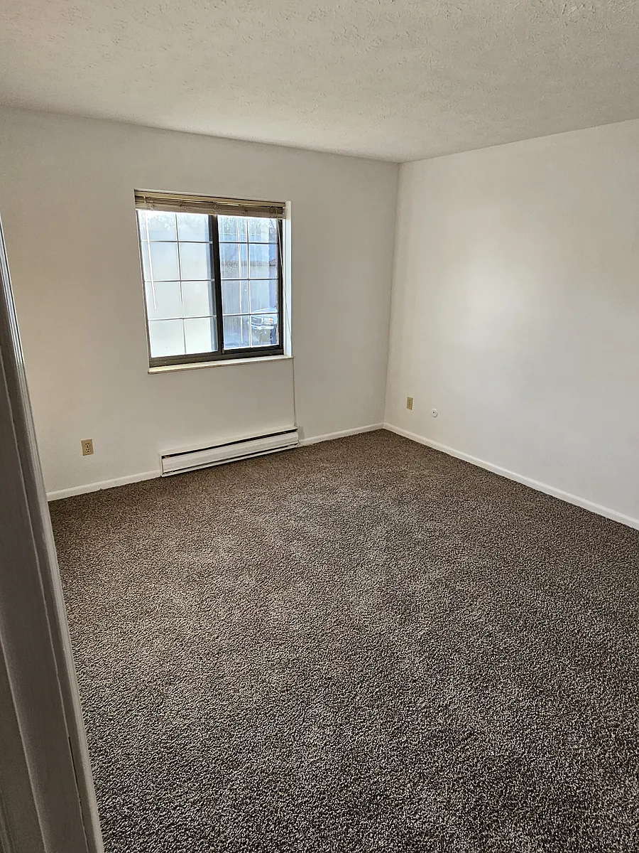 Building Photo - 7409 West Blvd #4