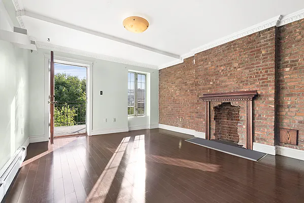 Rented by Christie's International Real Estate Group, LLC | media 1