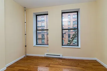 Rented by Clove Realty LLC