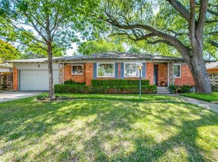 9940 Elmada Ln, Dallas, TX 75220