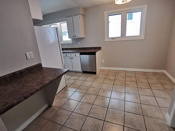 5th image of 775 Milford Dr