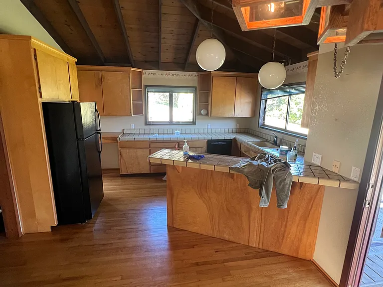 935 Metivers Way — Photo 8