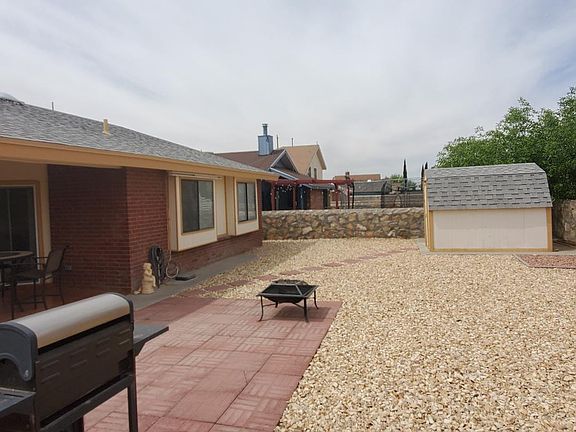 3rd image of 12083 Jose Cisneros Dr