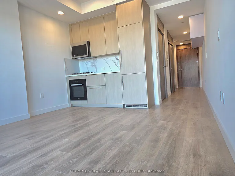75 Billes Hts #910 — Photo 15