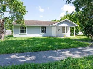 11479 SW 226th Ter, Miami, FL 33170