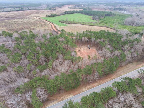 3rd image of 5601 Clay Rd