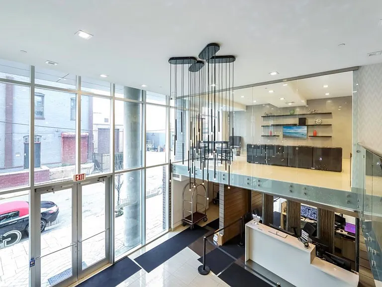 1702 Park Ave #401 — Photo 7