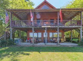 33 Cypress Lake Dr, Pickensville, AL 35447
