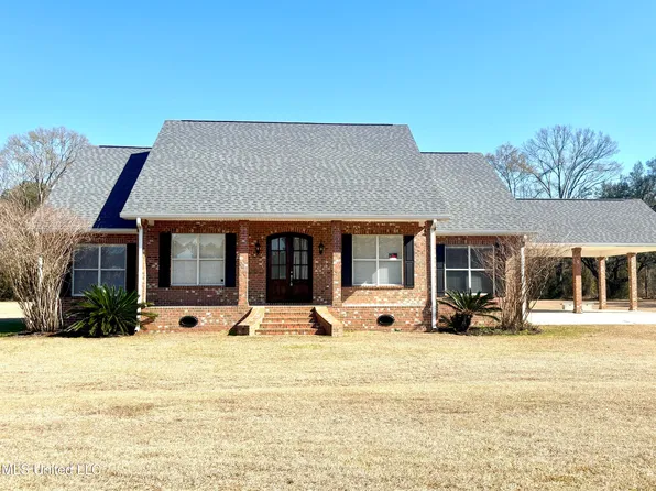 8 Jennie Ln, Picayune, MS 39466