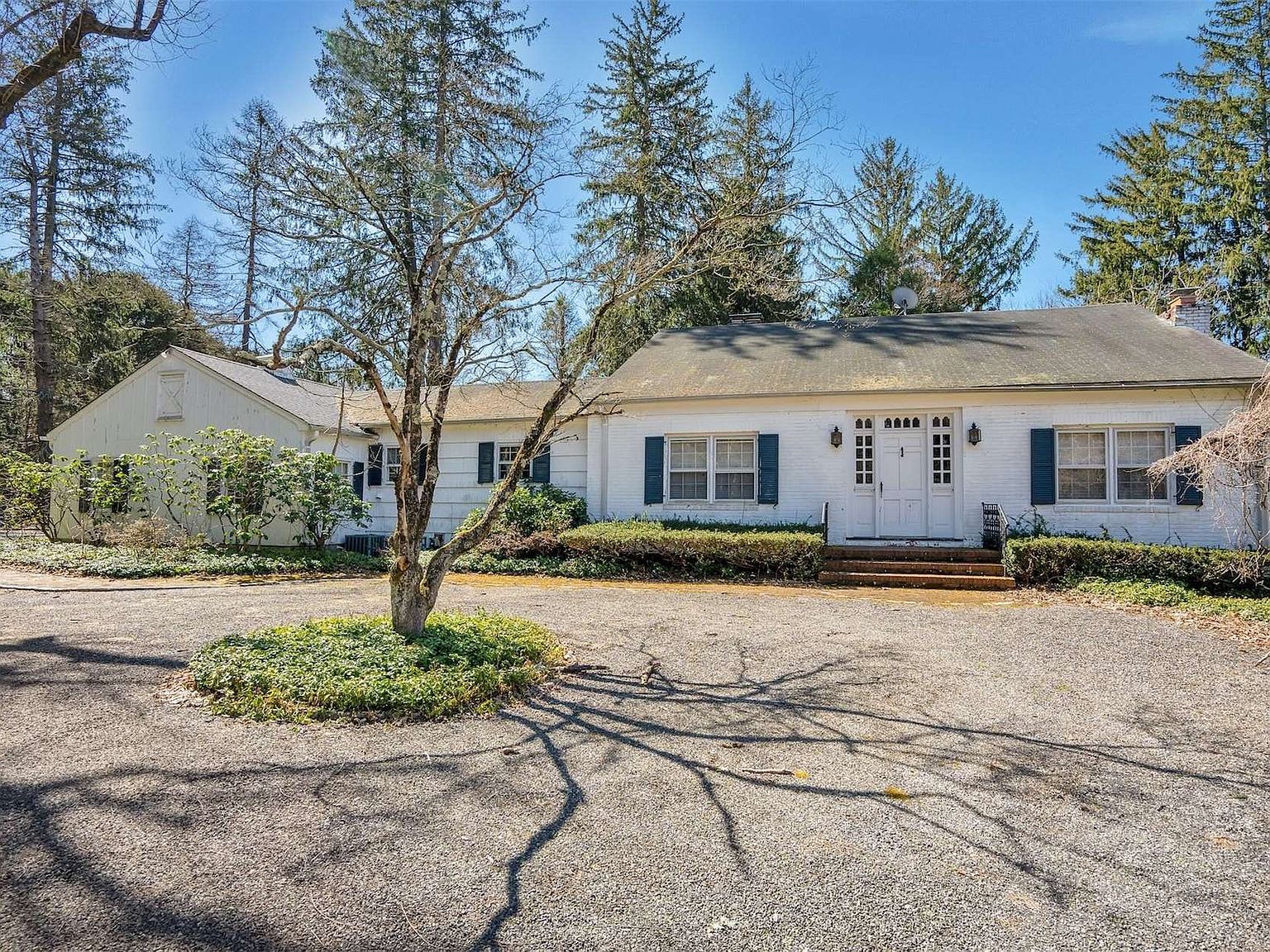 3 Brookville Road, Glen Head, NY 11545 Zillow