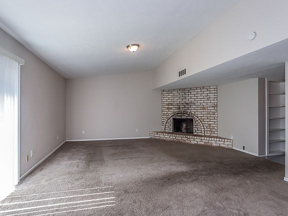 3rd image of 2202 Stillmeadow Dr