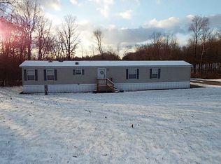 264 Hemlock Rd, Petrolia, PA 16050