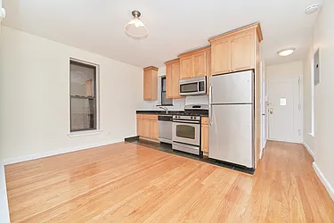 Rented by Living New York