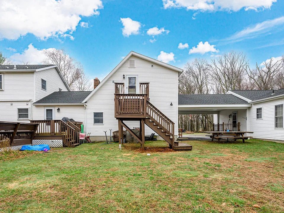 52 Gates Farm Rd #52A
