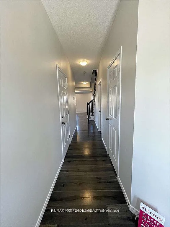 5 bed, $3,300 — Photo 2